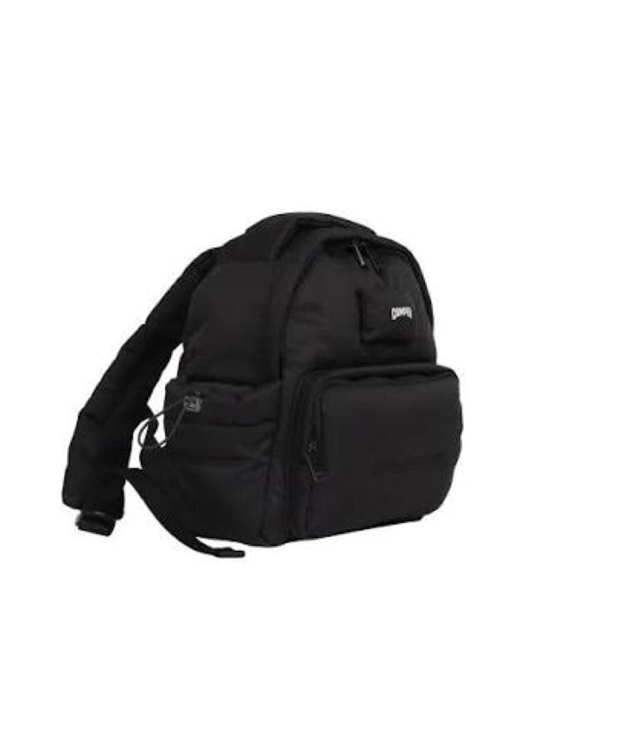 CAMPER ブラック パッド入りバックパック