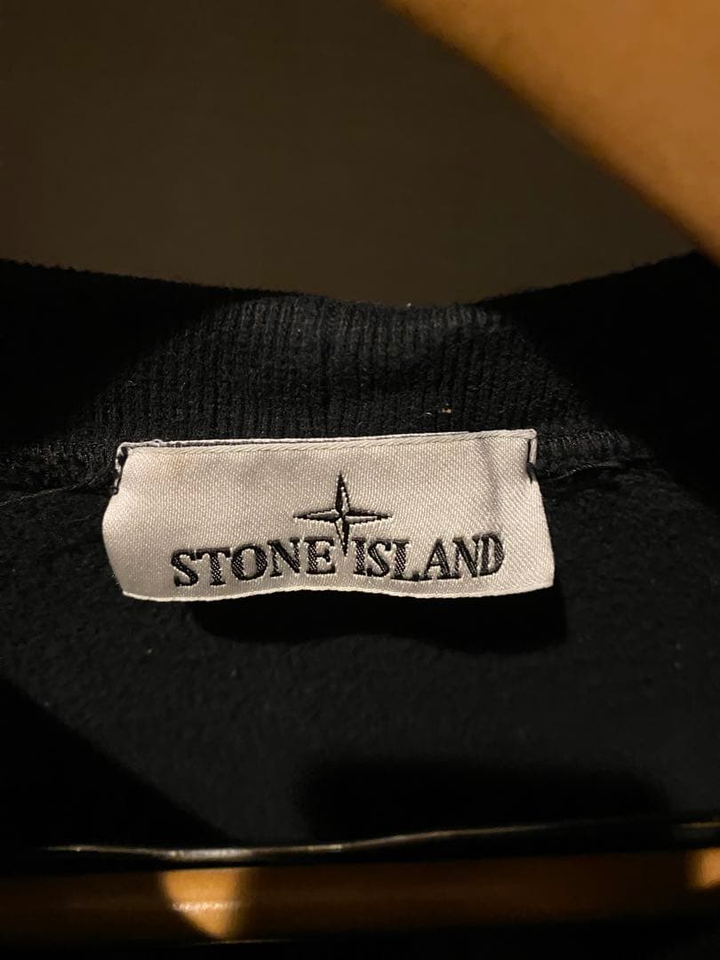 STONE  ブラック トレーナー