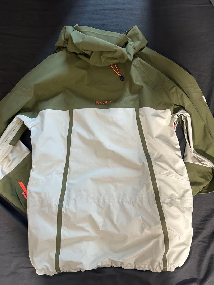 メンズ Burton GORE-TEX 3レイヤー ブレーカー ジャケット