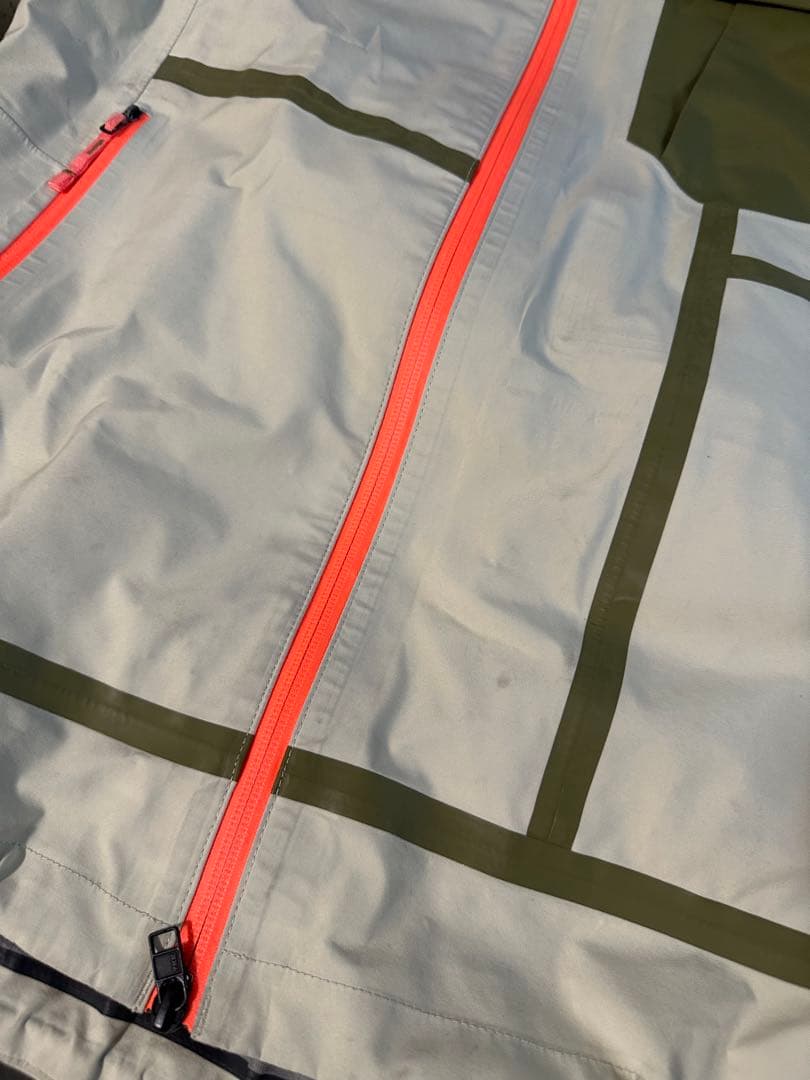 メンズ Burton GORE-TEX 3レイヤー ブレーカー ジャケット