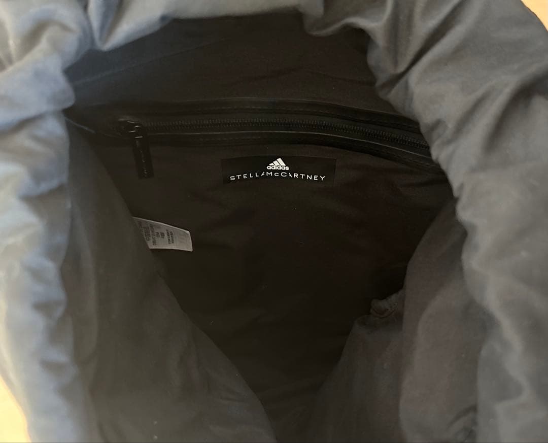 adidasアディダス　ステラマッカートニー　ブラックバックパック リュック　黒