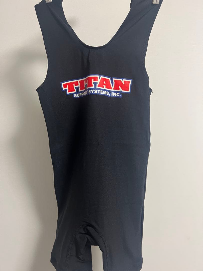 TITAN Triumph Singlet Mサイズ