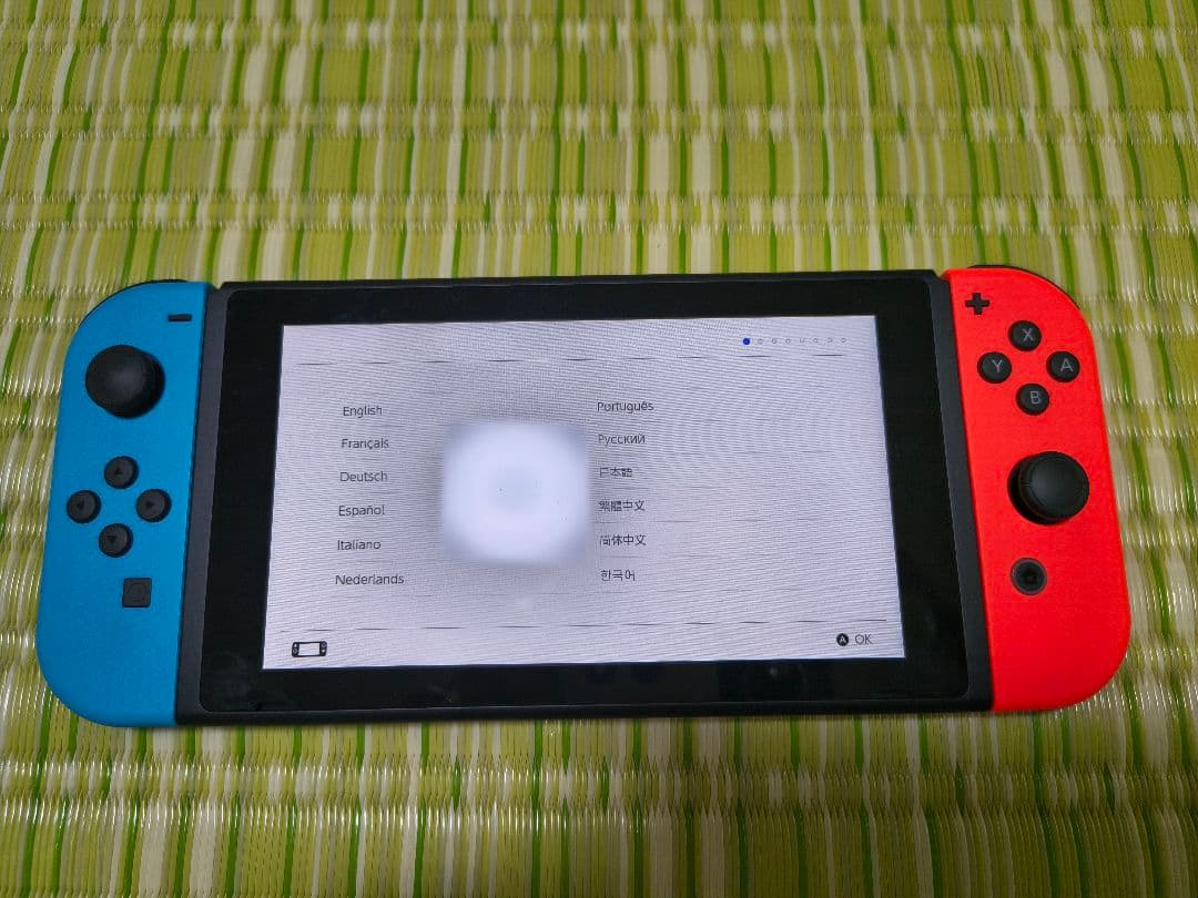 Nintendo Switch　極美品2025年3月購入