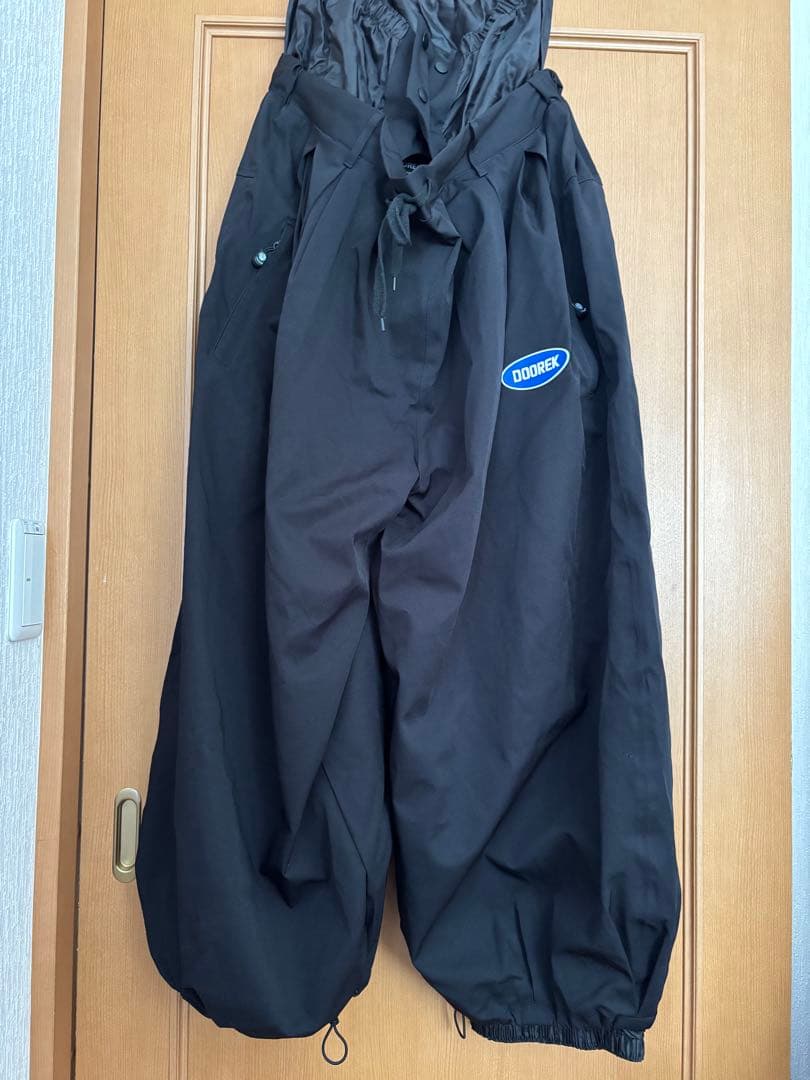 DOOREK ブラック スノーボードウェア パンツ