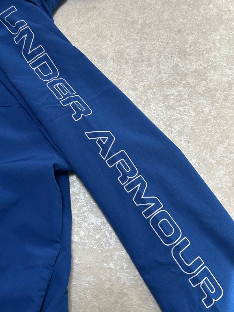 極美品 UNDER ARMOUR セットアップ L ウーブンジャケット パンツ