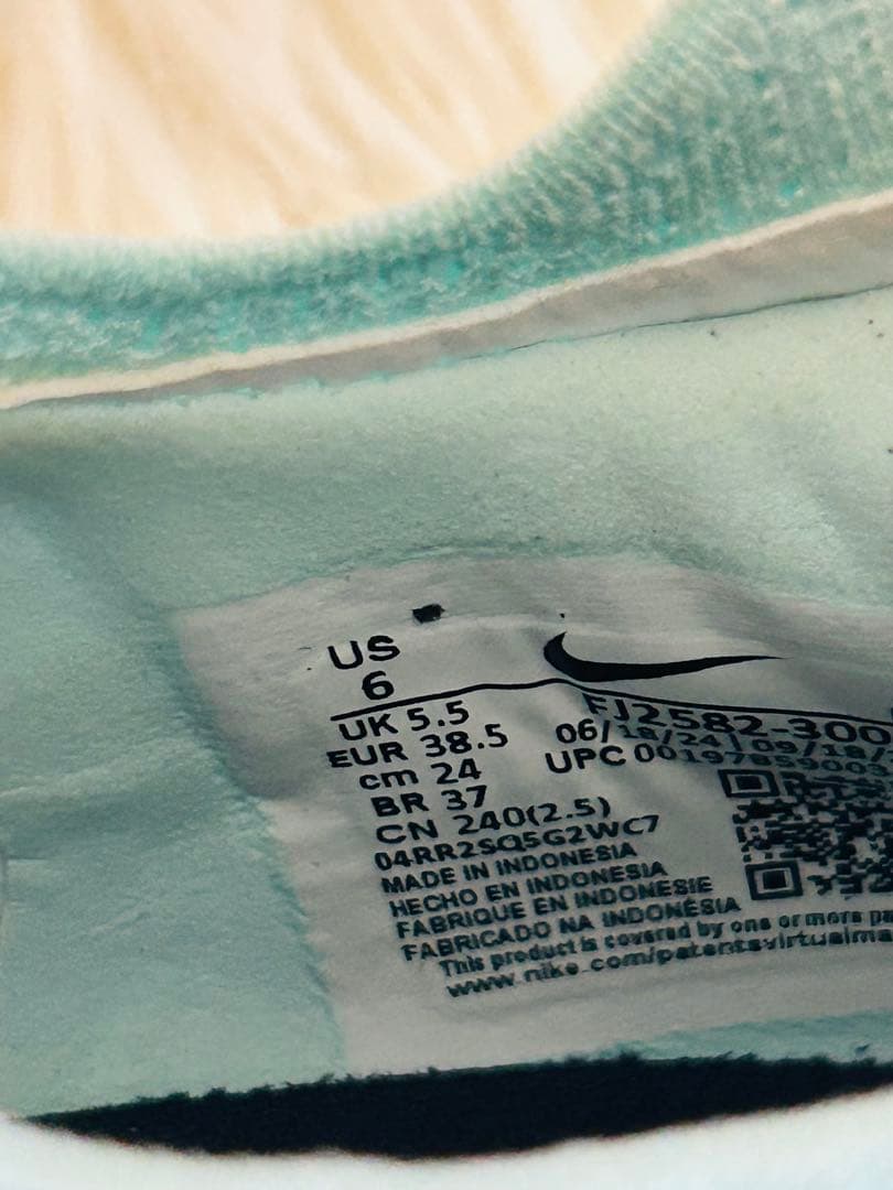 【新品】値下げ‼️ナイキ ファントム GX 2 プロ AG-Pro 24.0㎝