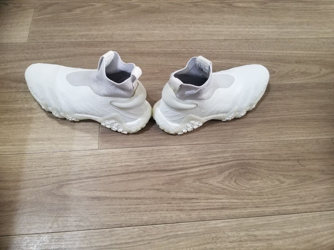 アディダス　ゴルフ　シューズ