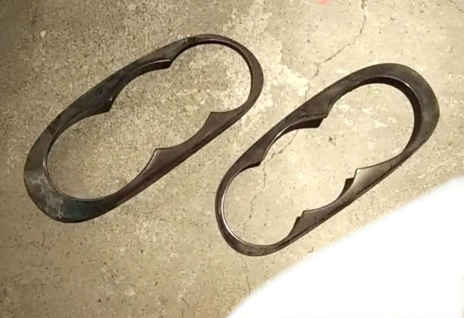 ロードスター NB テールランプベゼル左右セット（※ワンオフ加工済）