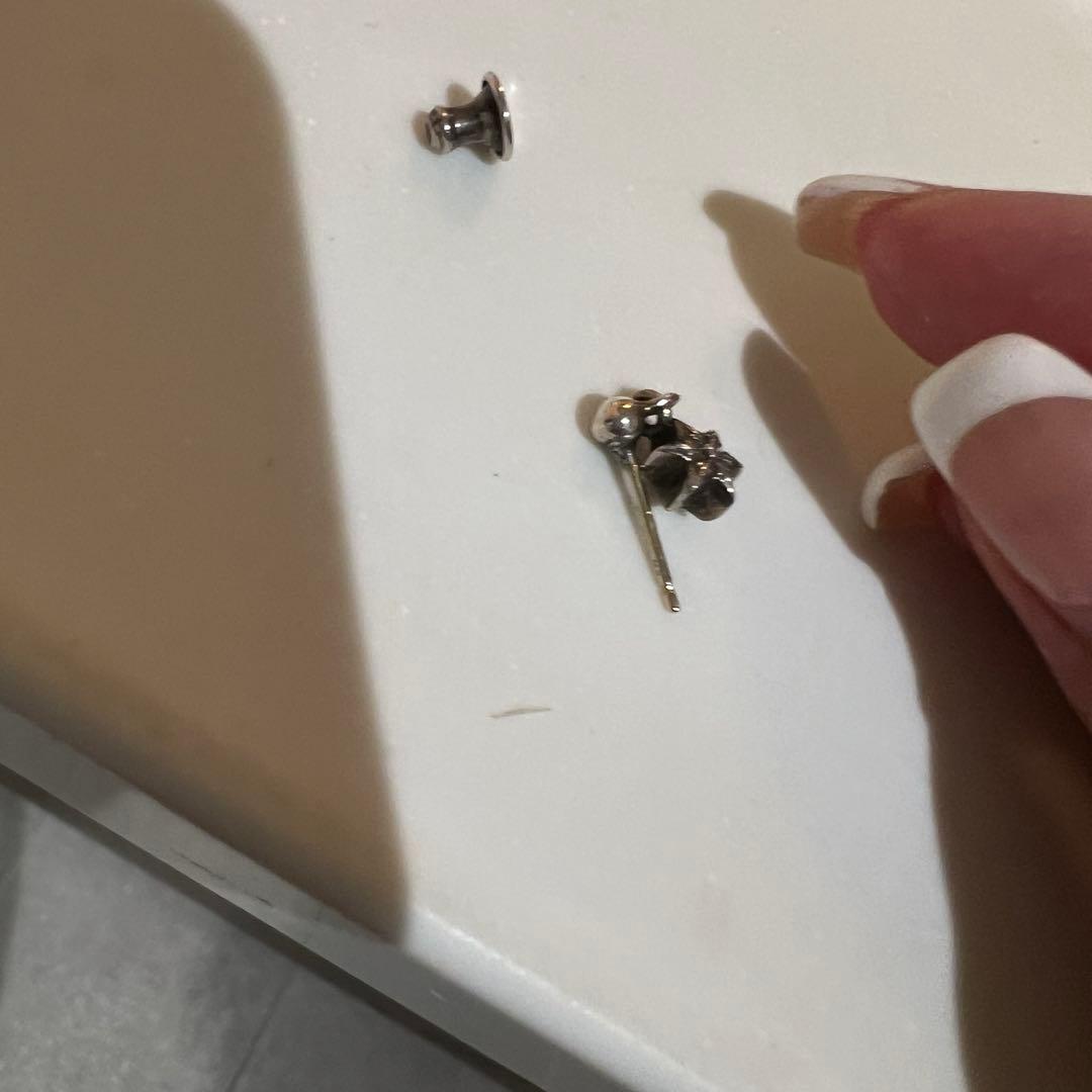 クロムハーツ　ピアス
