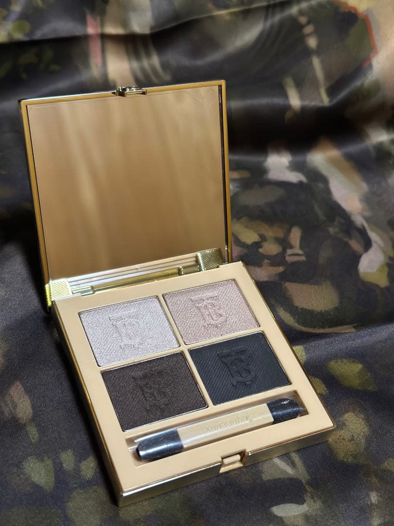 BURBERRY アイシャドウパレット アイクワッド 4.7g