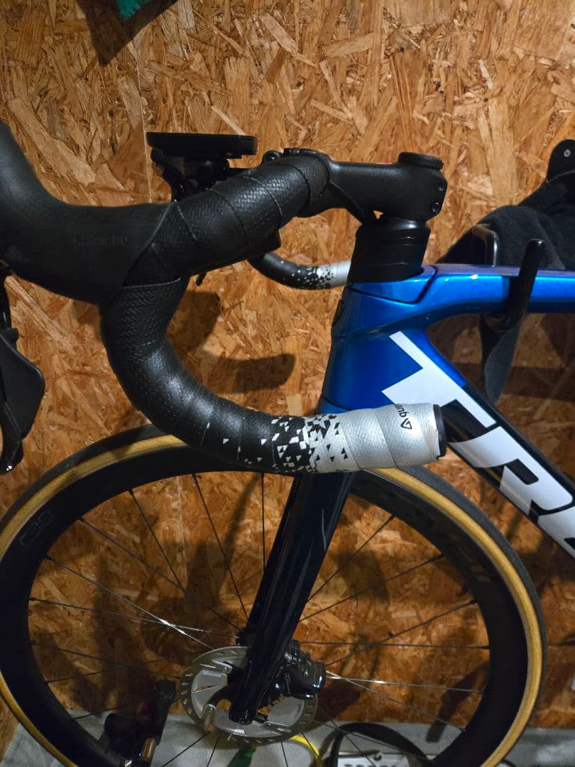 TREK EMOND SL5　DISC