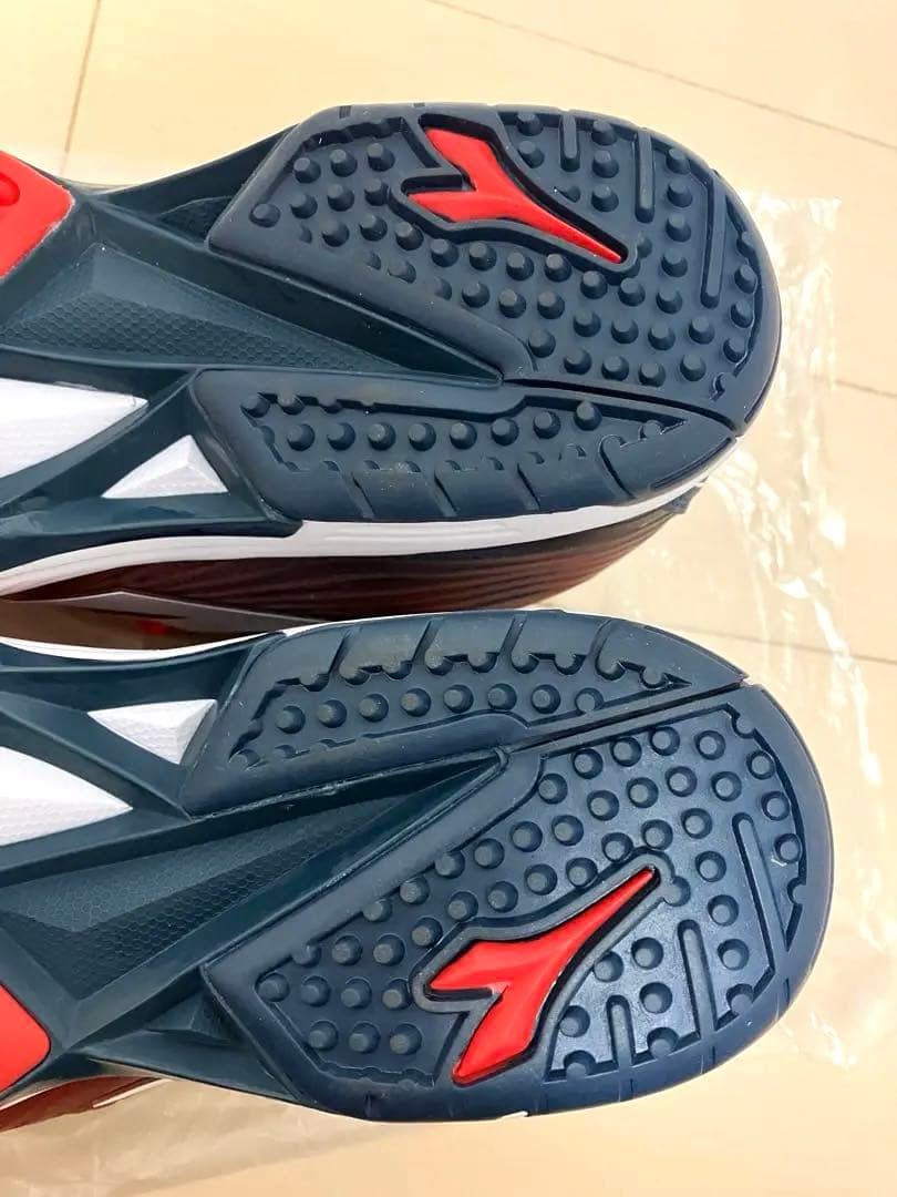 新品未使用品！　DIADORA ディアドラ テニスシューズ 28.5cm