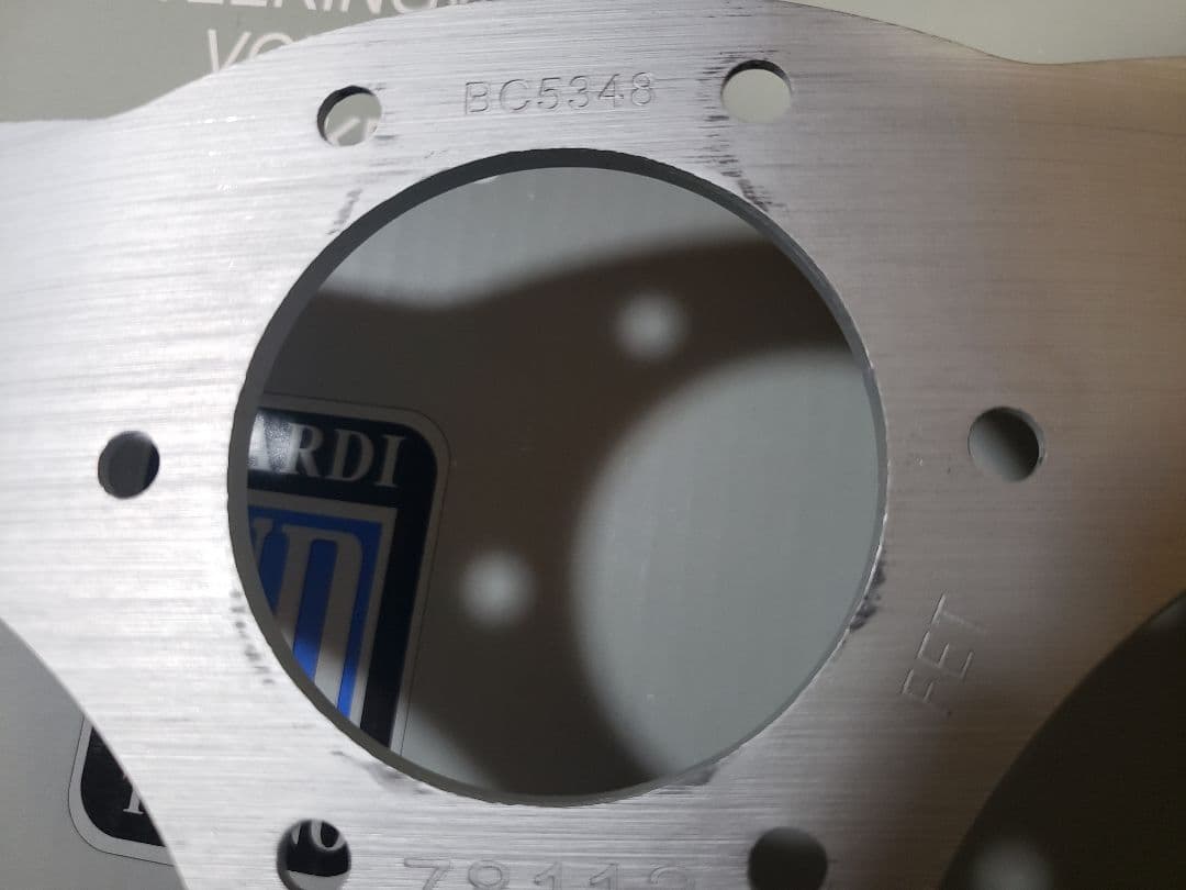 ナルディ　タイプ　ステアリング 33Φ