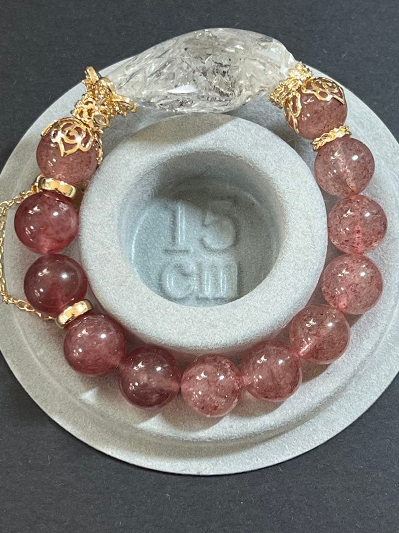 水入水晶ストロベリークォーツのブレスレット