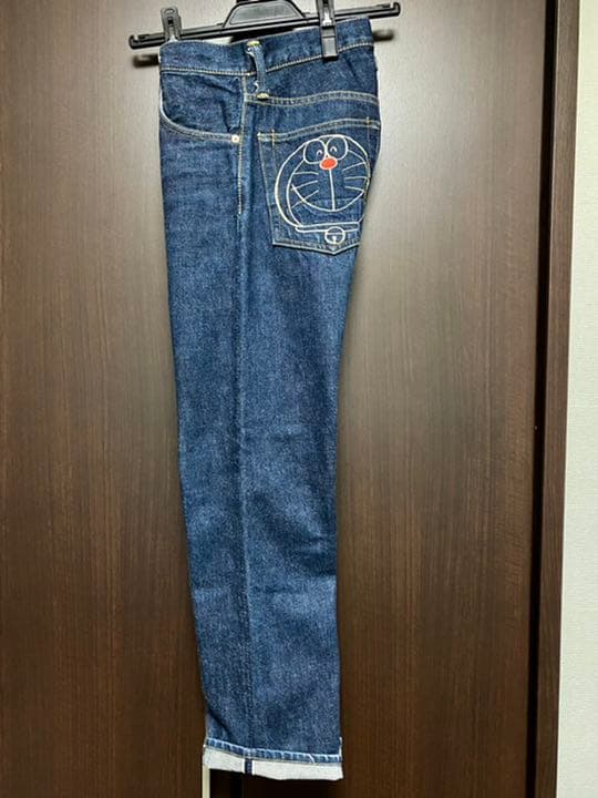 EVISU/ジーンズ/コラボ/ドラえもん/別注/デニム/パンツ/限定/27/刺繍