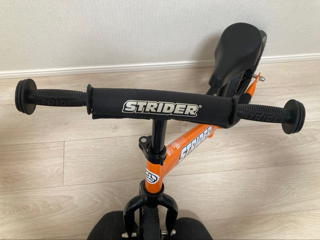 【箱あり・美品】ストライダー 12インチ　スポーツモデル　オレンジ