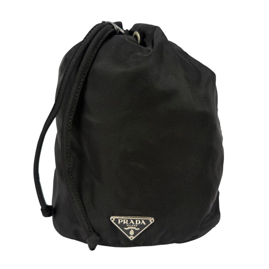 美品】PRADA プラダ ナイロン 巾着ポーチ 内部ジャガード 三角ロゴ 黒