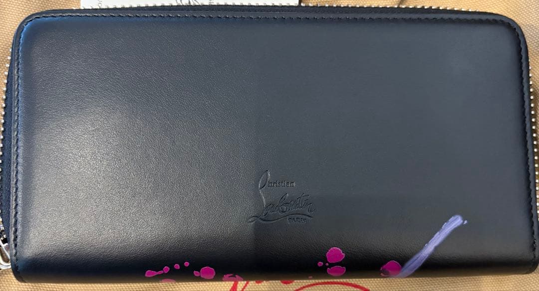 Christian Louboutin LOVE 長財布