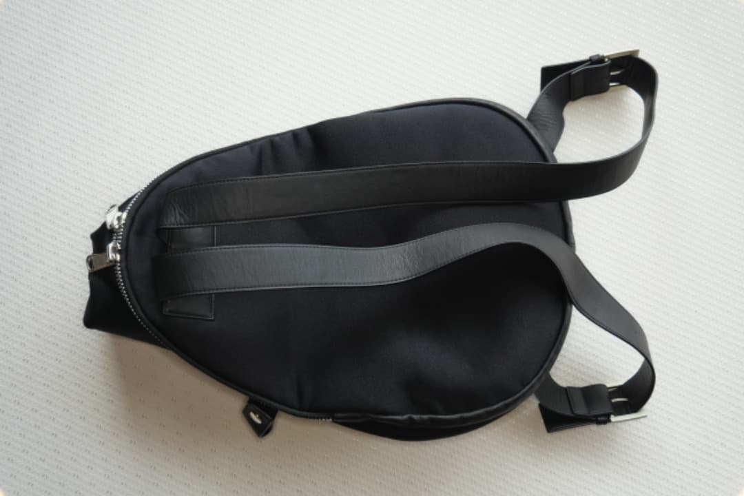 kawa-kawa カワカワ イア パピヨネ レザー使い WET素材 日本製