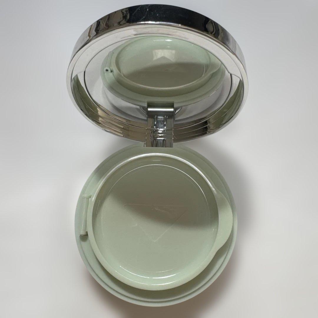 PRADA プラダ リヴィール メッシュ クッション ファンデーション LC5