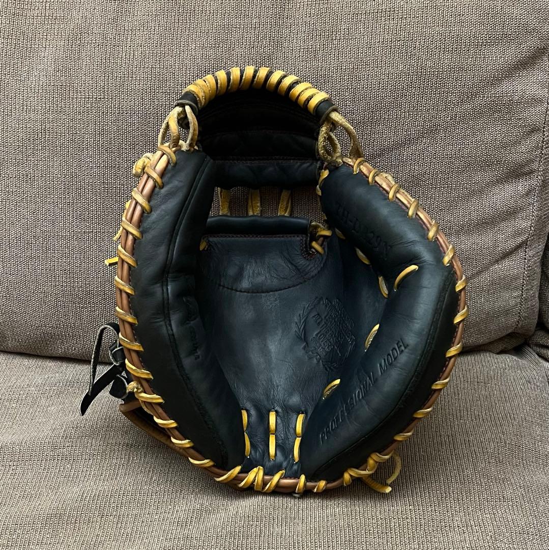 ハタケヤマ　キャッチャーミット　伊藤光モデル