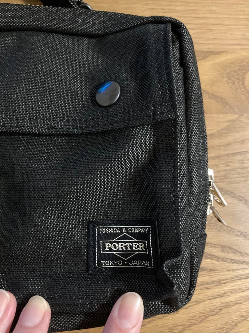 PORTER 吉田カバン ブラック ショルダーバッグ