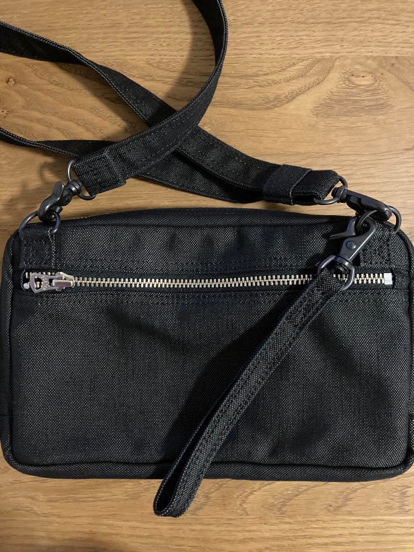 PORTER 吉田カバン ブラック ショルダーバッグ
