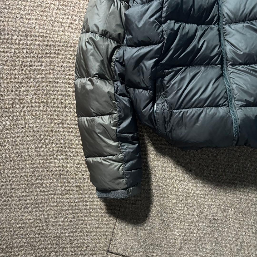 美品 Columbia ダウン パファージャケット 短丈 フード ドローコード