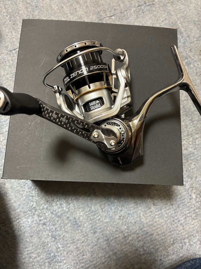 ZENON 2500SH スピニングリール
