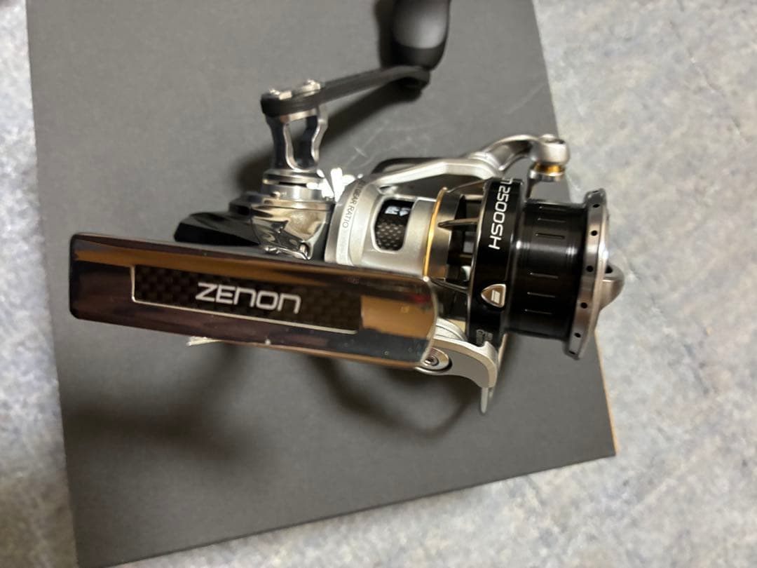 ZENON 2500SH スピニングリール