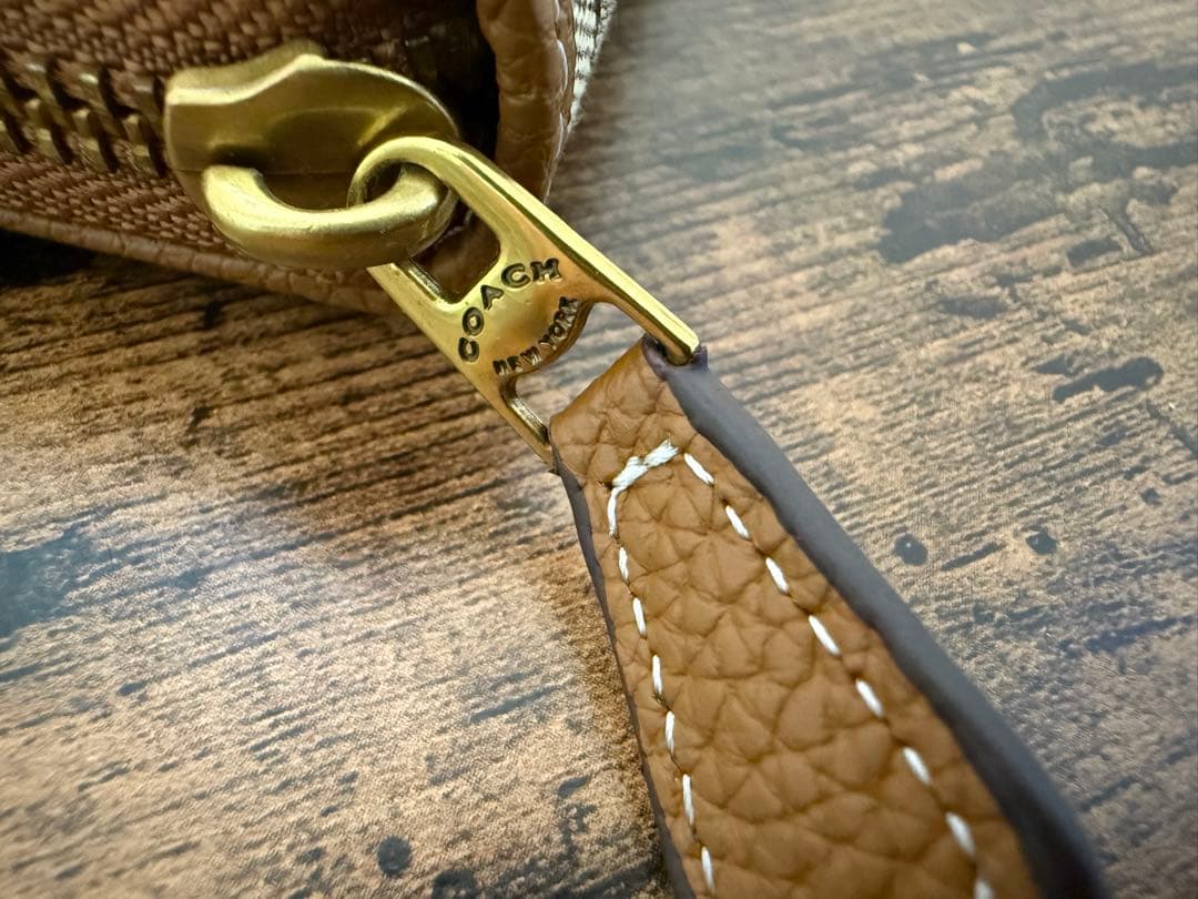 COACH コーチ ミッキーマウス 長財布 シグネチャー Disney カード付