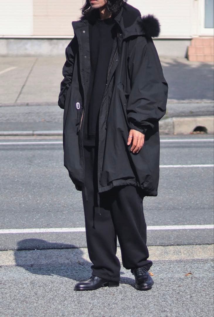 週末限定セールCOMOLI 25AW コットンナイロンミリタリーフーデッドコート