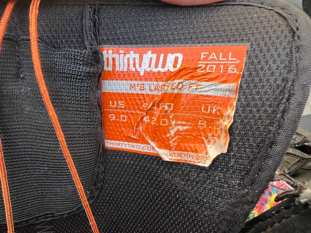 サーティーツー　ブーツ