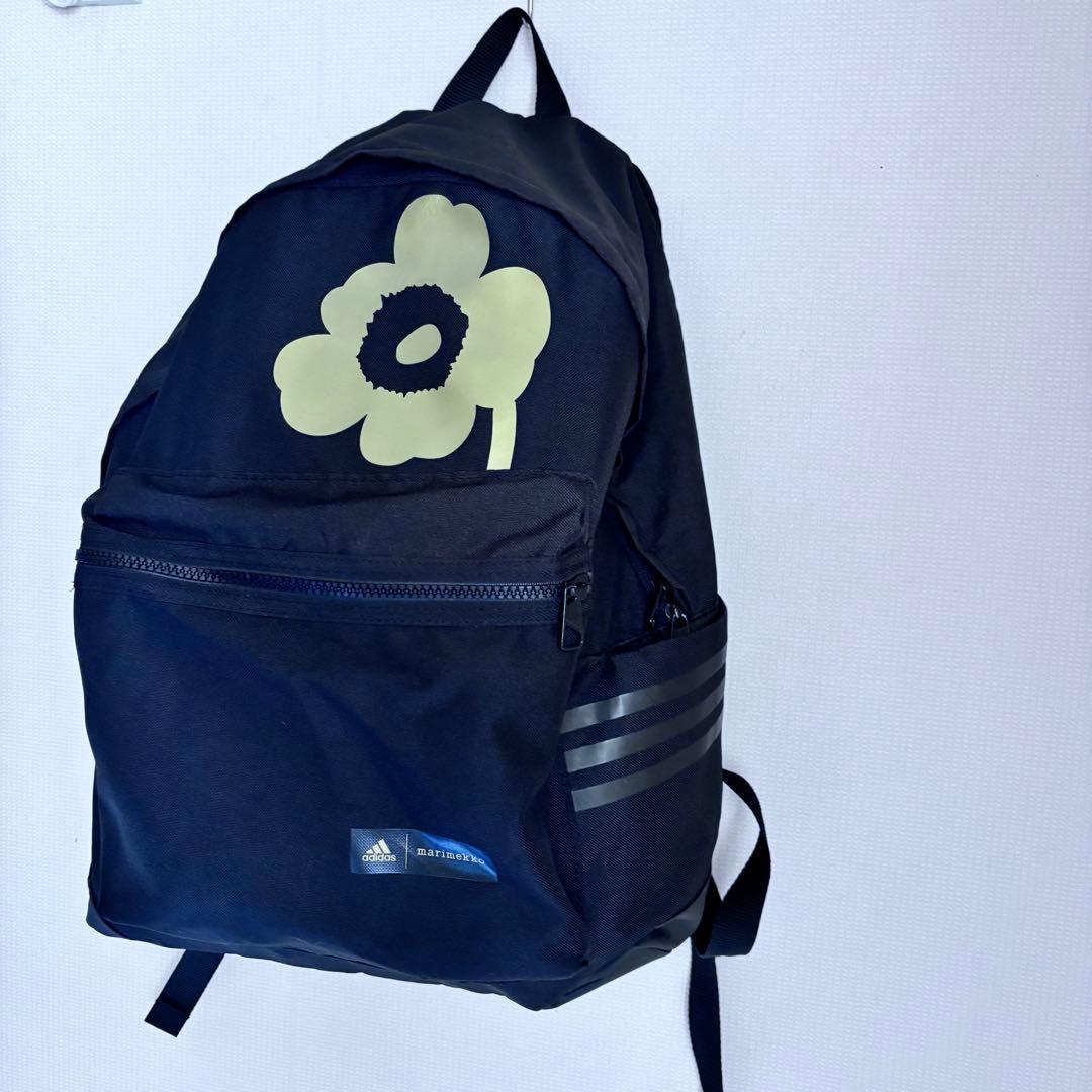 美品　マリメッコ・adidas　コラボリュック　完売品　希少