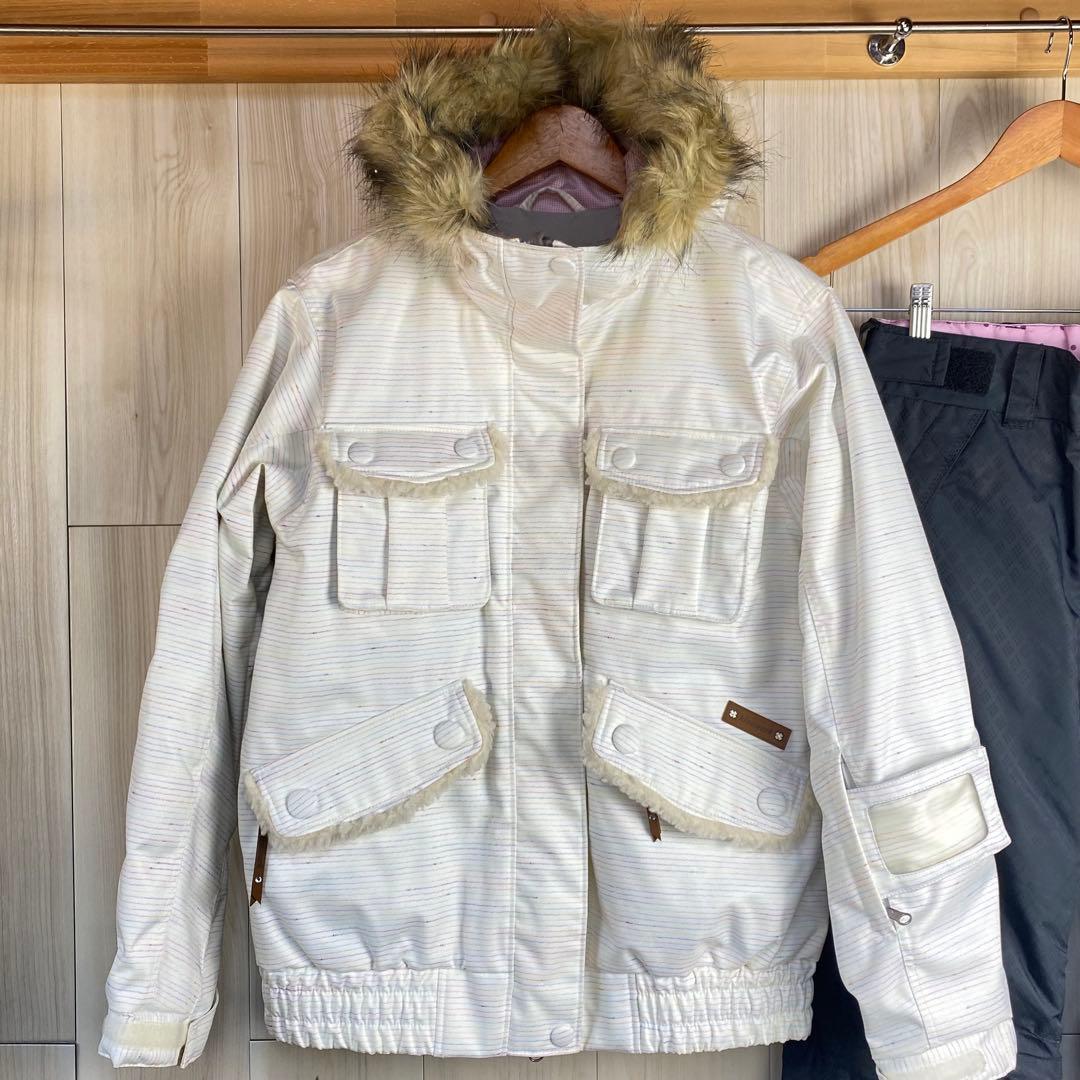 kissmark レディースM スノーボードウェア　スキーウェア