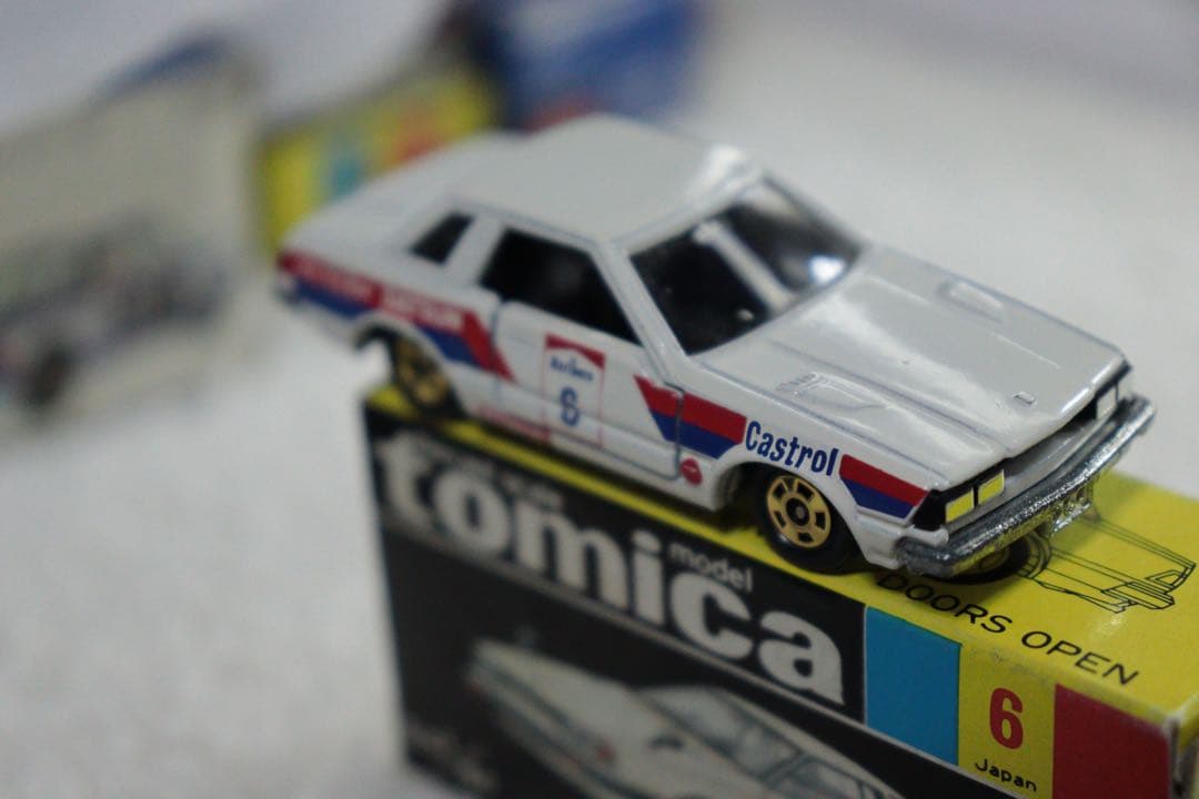 ニッサン　シルビア　2000ZSE-X 日本製　トミカ　ダンロップ　黒箱　NO6