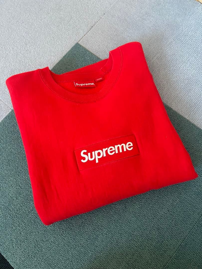 Supreme ボックスロゴ　スウェット