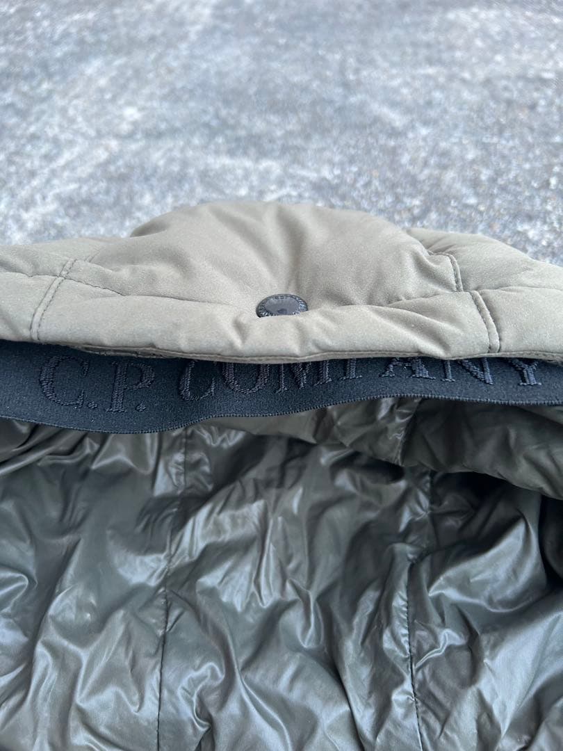 C.P. Company D.D.SHELL ダウンジャケット　カーキ