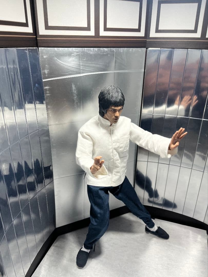 ホットトイズ1/6 ブルースリーDX04 中古品