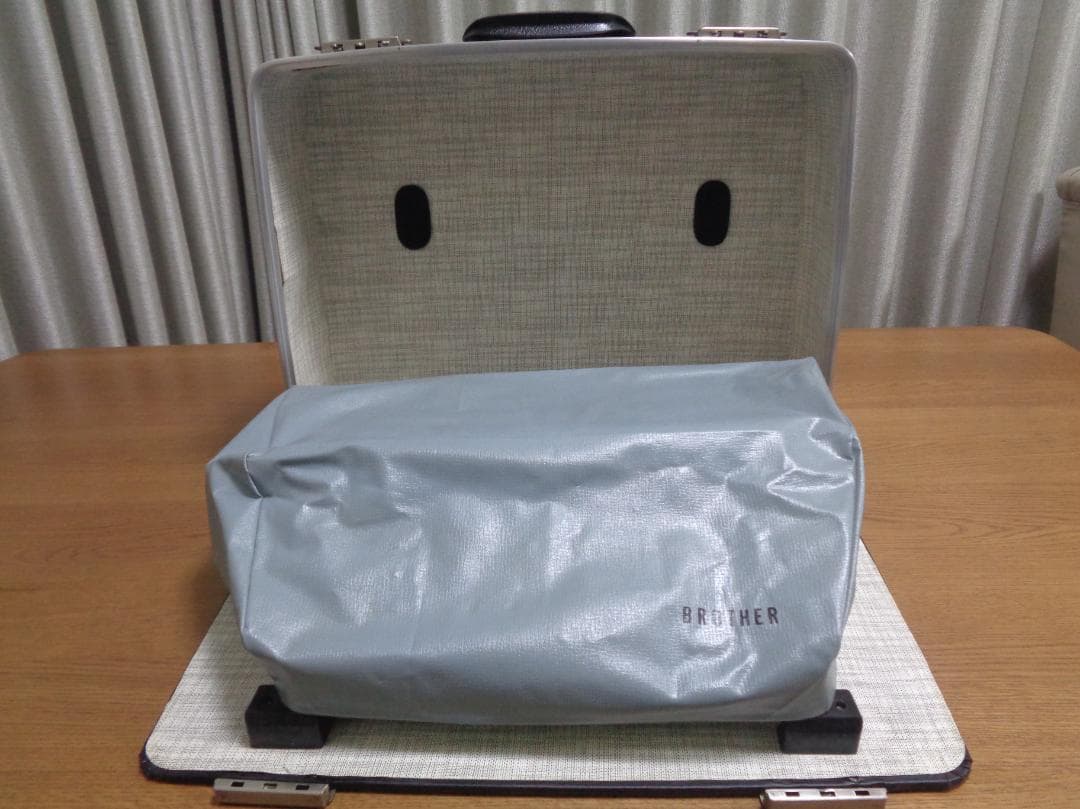 完動品　BROTHER DE LUXE 233　ブラザータイプライター　カスタム