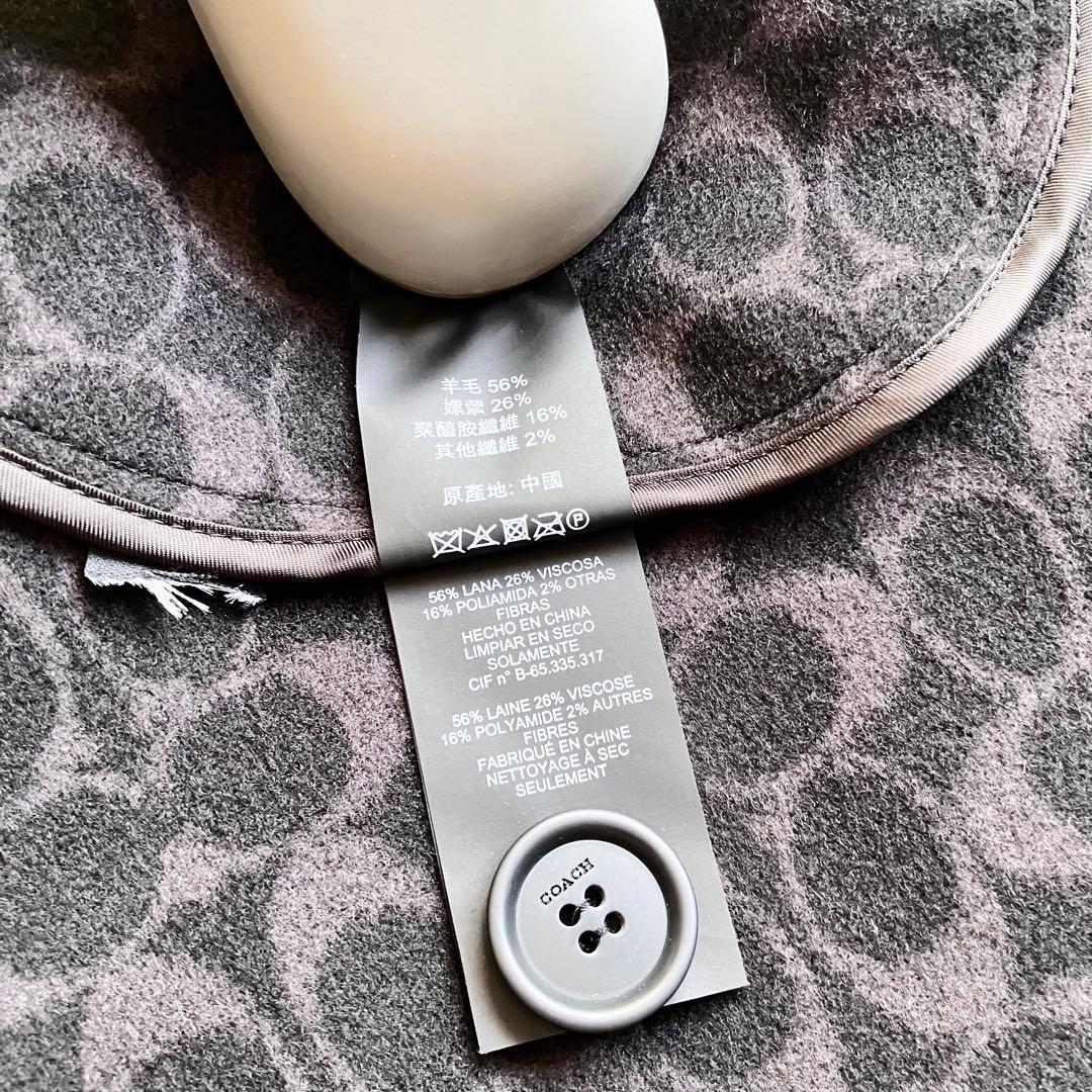 【美品】コーチ　COACH　シグネチャー　ケープ　ポンチョ　ブラック系