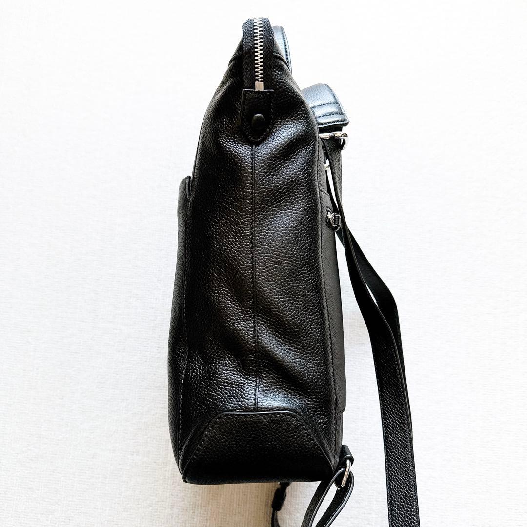 【極美品】コールハーン　グランドアンビションスモールバッグパック　オールレザー