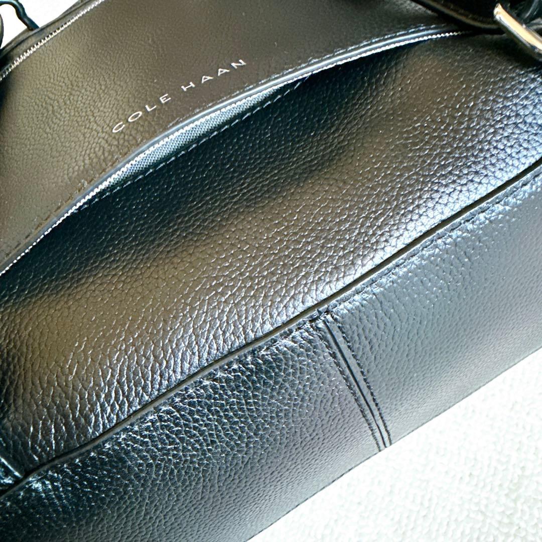 【極美品】コールハーン　グランドアンビションスモールバッグパック　オールレザー