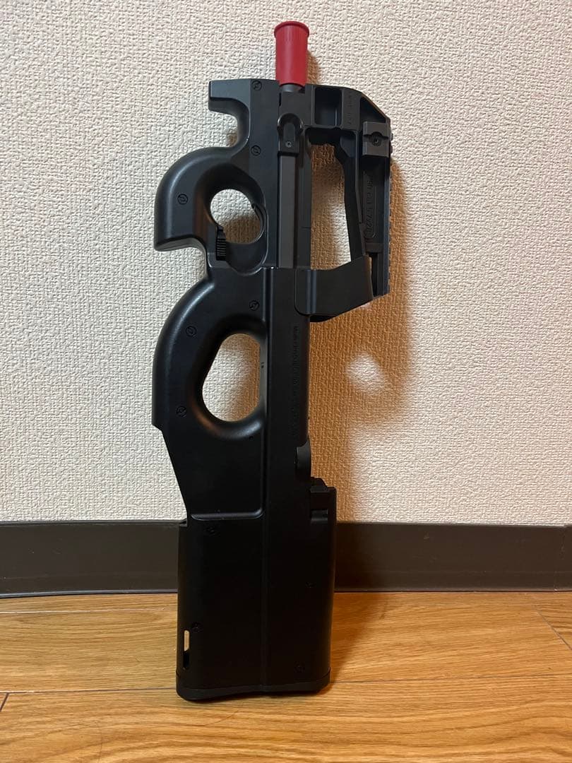 東京マルイ P90+ 電動ガン 箱説明書等あり