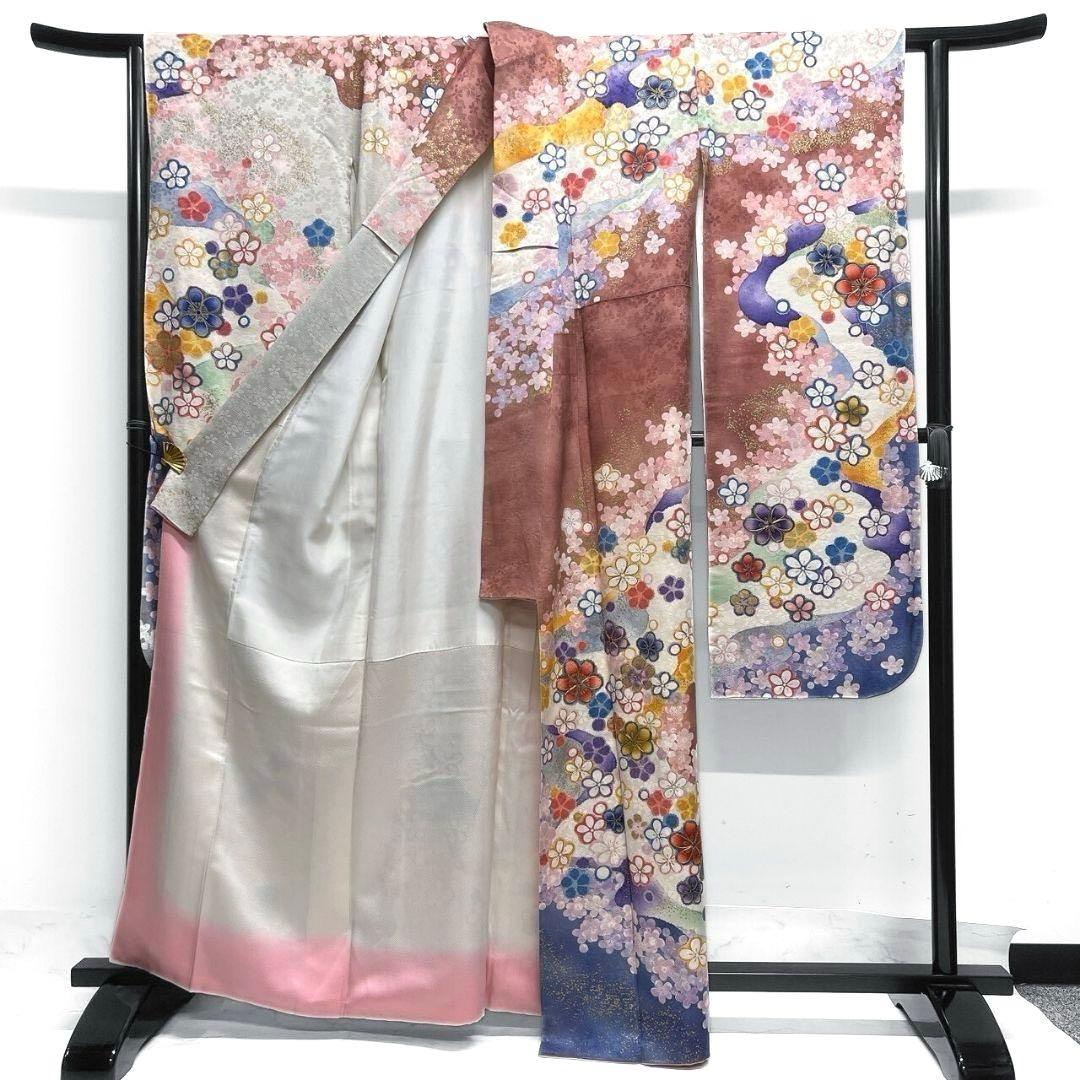 金駒刺繍　金彩　花模様　梅花　振袖　着物　013a p