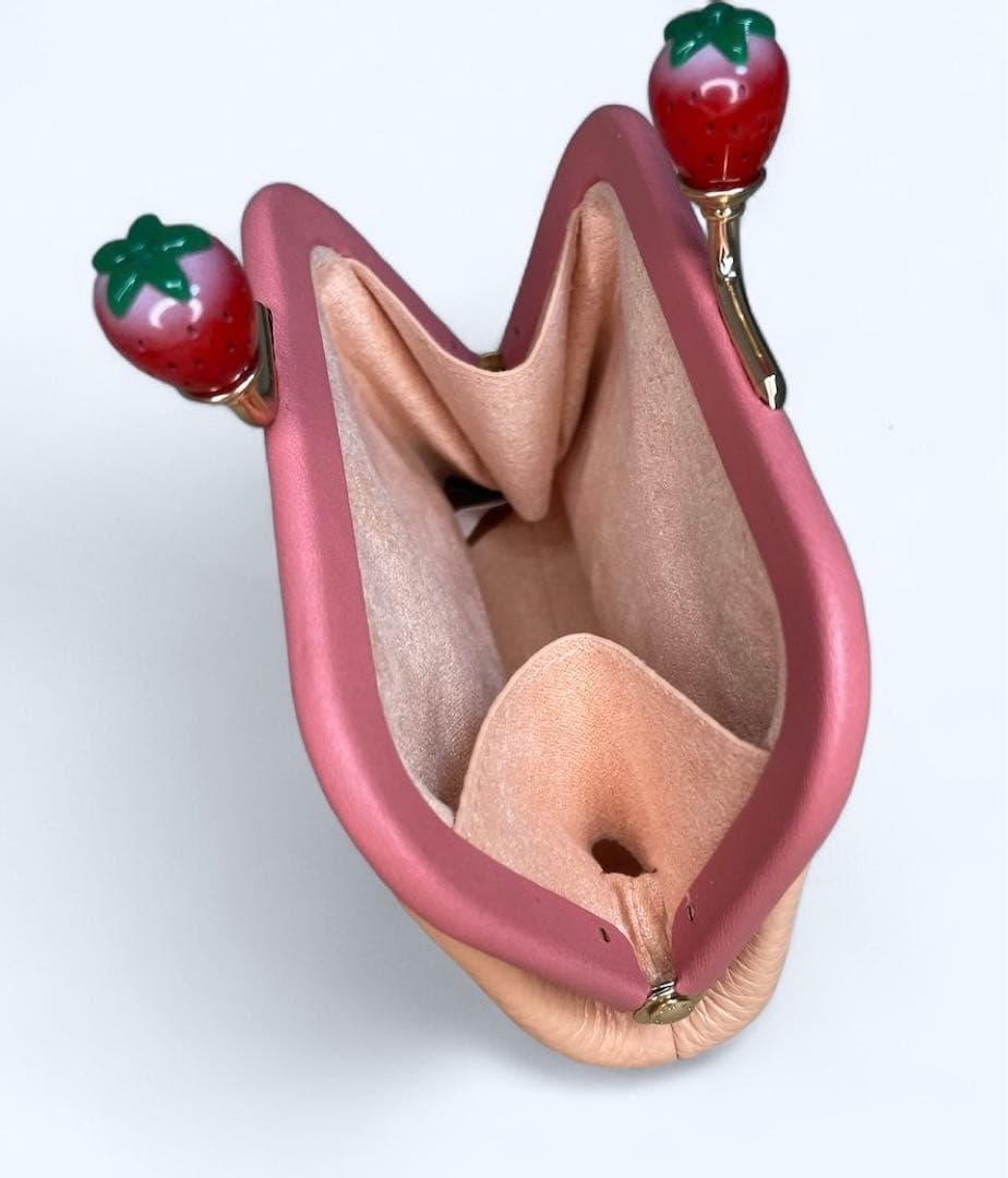 新品未使用】 コーチ キスロック がま口財布ピンク コインケース