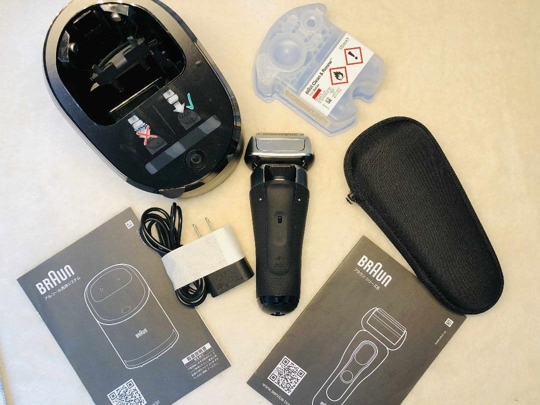 【美品】Braun S8 8467cc ブラウンシリーズ8 メンズ電気シェーバー