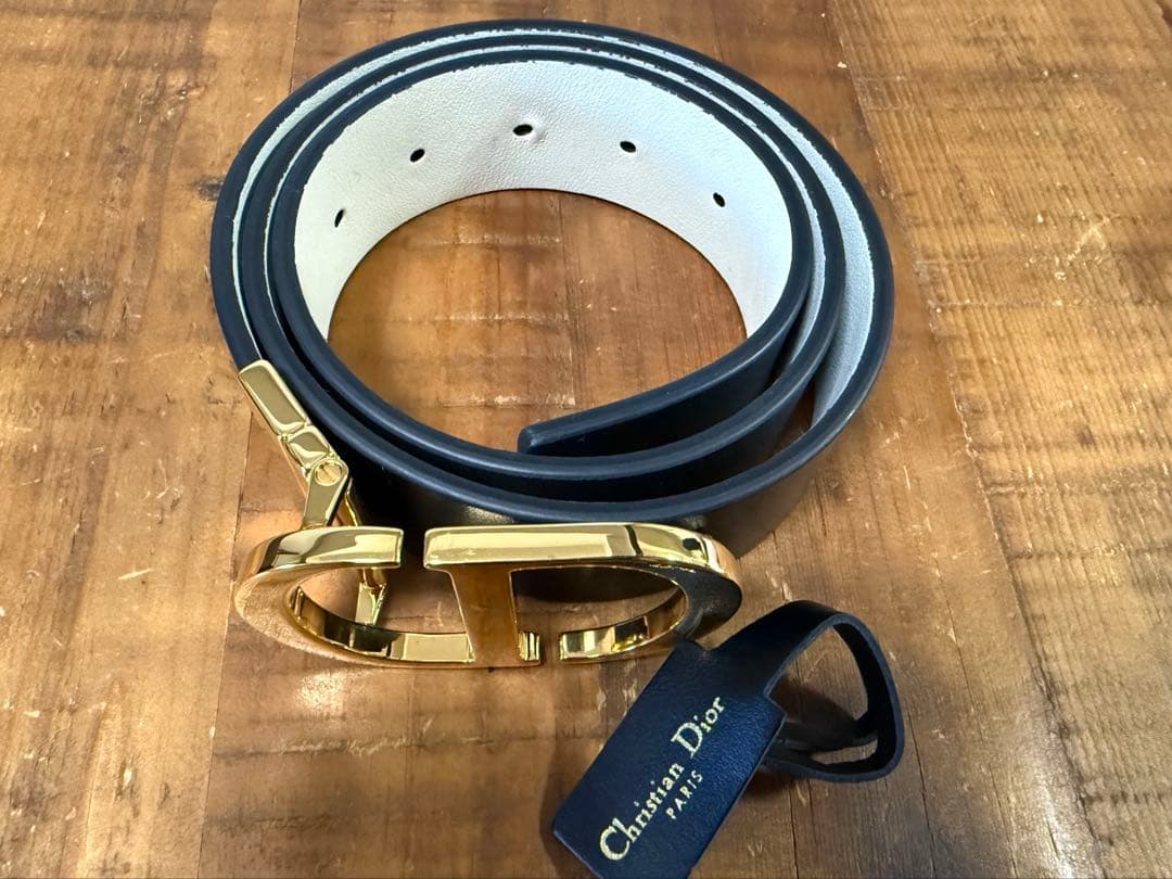 Dior 30 MONTAIGNE リバーシブルベルト