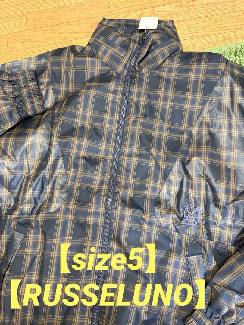 新品正規品【RUSSELUNO/5】ラッセルノメンズナイロンジャケットフード付き