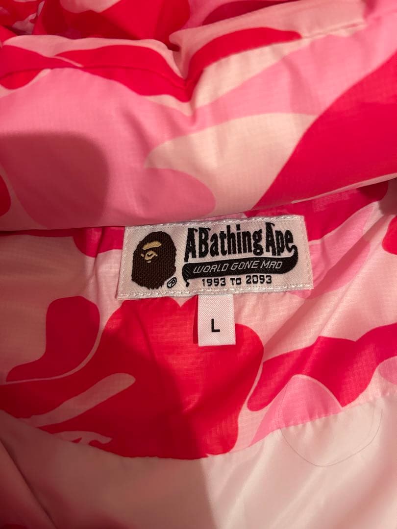 A BATHING APE ABC CAMO ダウンジャケット 縫製ほつれあり